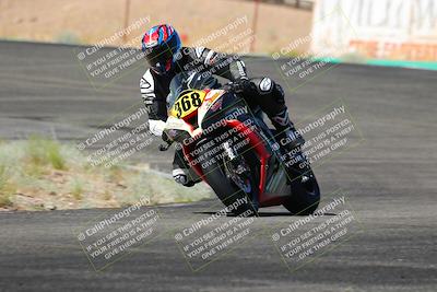 media/Jun-04-2022-WERA (Sat) [[b852bbbd55]]/Practice Races/5-750cc and up novices/